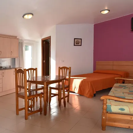 Ar Dosjoimi * Lloret de Mar