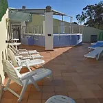 Готель Ar Dosjoimi *