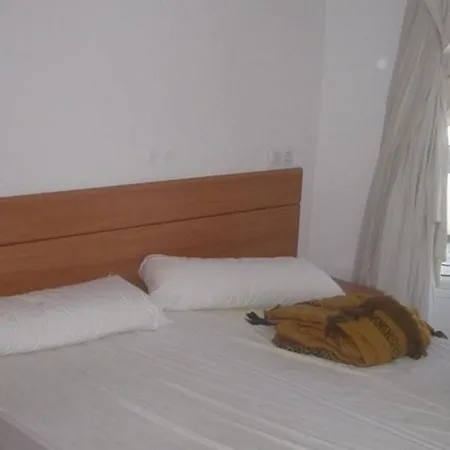 Ar Dosjoimi Apartment Lloret de Mar