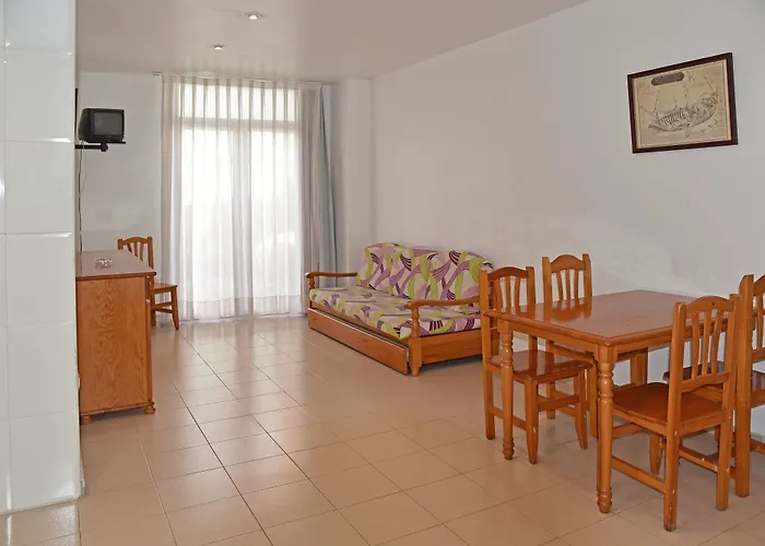 Ar Dosjoimi Lloret de Mar